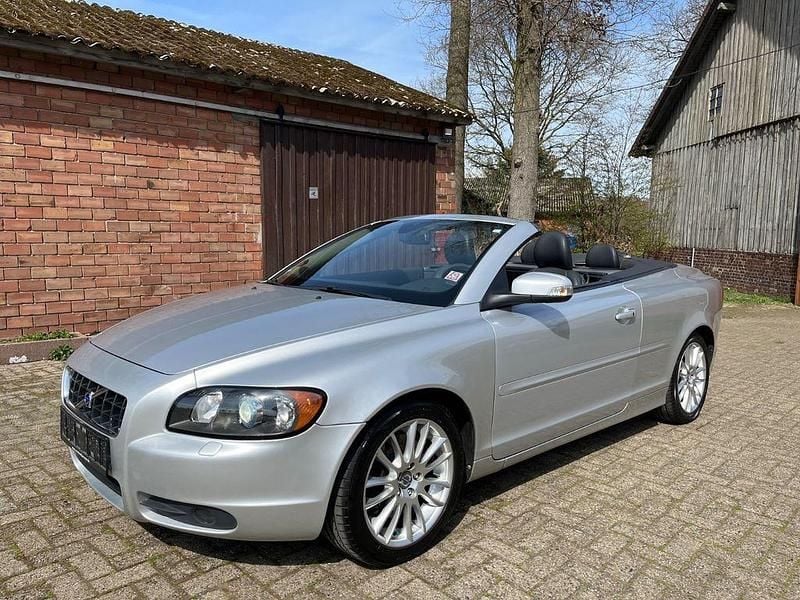 Gebraucht Volvo C70 Summum 180 PS (132 kW) 2009 Silber Cabrio