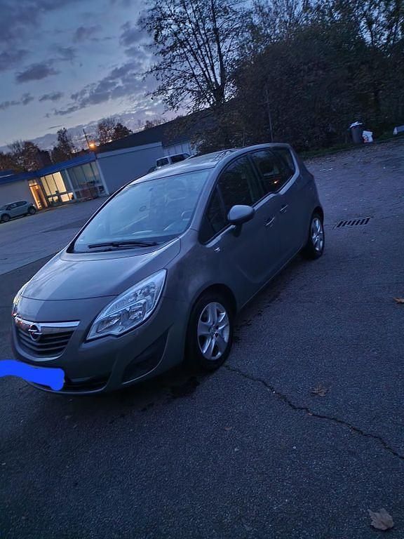 Gebraucht Opel Meriva 120 PS (88 kW) 2011 Grau Van / Kleinbus