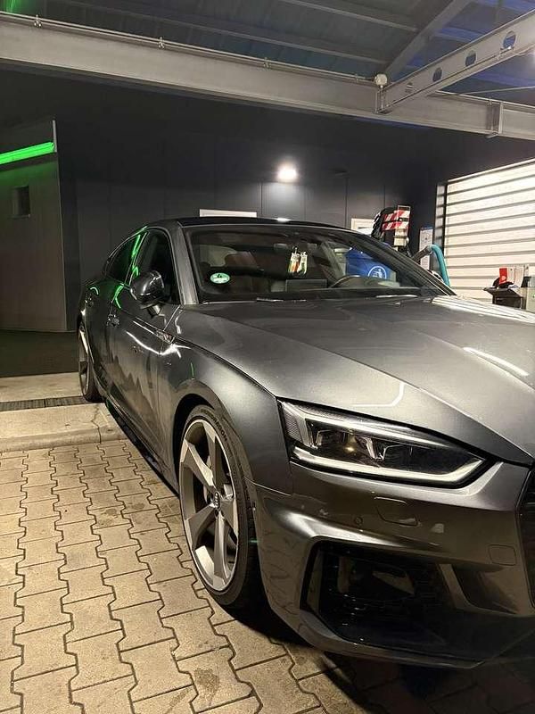 Gebraucht Audi A5 Sport 286 PS (210 kW) 2018 Grau Limousine