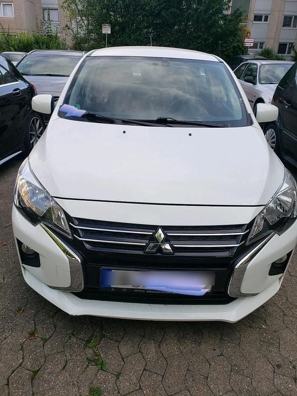Weiß Gebraucht 2020 Mitsubishi Space Star Basis Kleinwagen | 4.700 € (Superpreis) - Bild 1/4