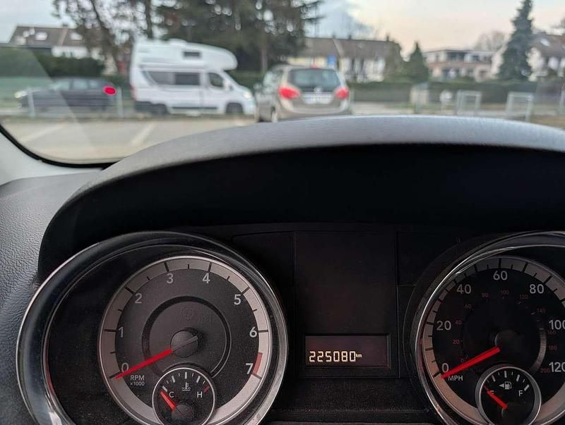 Gebraucht Dodge Grand Caravan 287 PS (211 kW) 2015 Weiß Van / Kleinbus