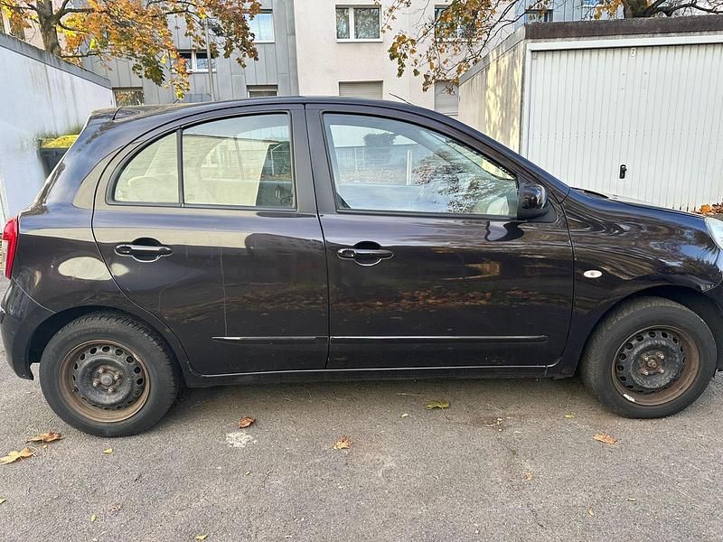Schwarz Gebraucht 2011 Nissan Micra Kleinwagen | 1.050 € - Bild 1/4