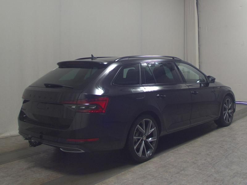 Gebraucht Skoda Superb SportLine 200 PS (147 kW) 2021 Schwarz Kombi