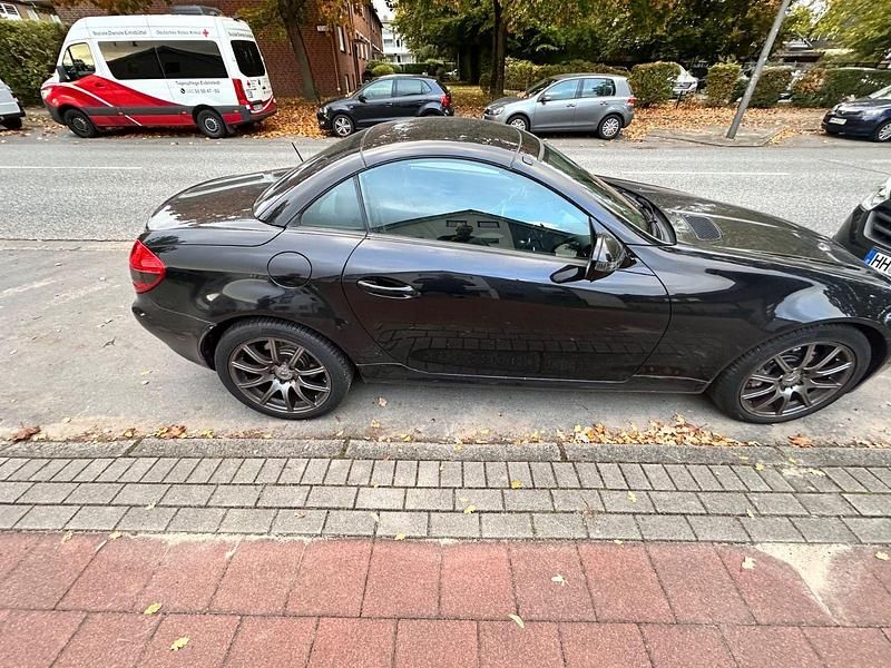 Schwarz Gebraucht 2008 Mercedes SLK350 Cabrio | 12.000 € (Guter Preis) - Bild 1/4