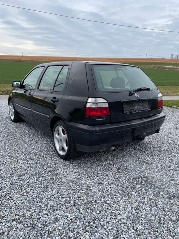 Gebraucht VW Golf III 90 PS (66 kW) 1996 Schwarz Limousine