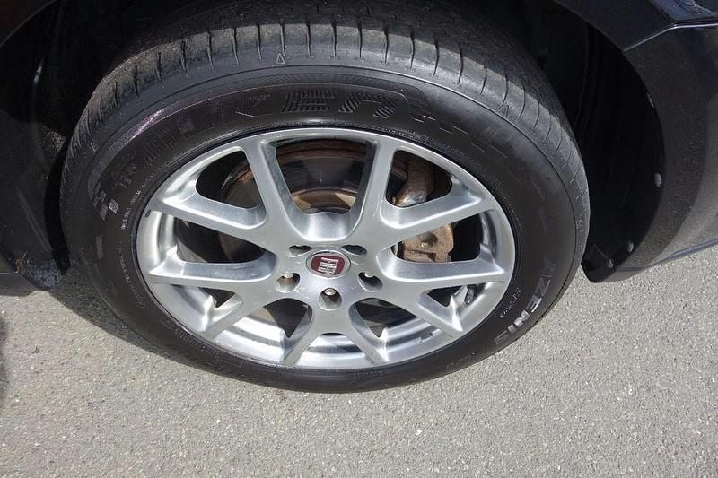 Gebraucht Fiat Freemont Lounge 170 PS (125 kW) 2014 Schwarz SUV