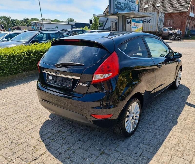 Schwarz Gebraucht 2009 Ford Fiesta Titanium Kleinwagen | 3.200 € (Guter Preis) - Bild 1/4