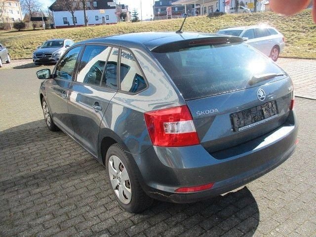 Gebraucht Skoda Rapid Ambition 90 PS (66 kW) 2016 Grau Kleinwagen