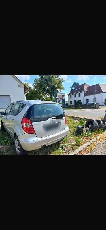 Gebraucht Mercedes A180 109 PS (80 kW) 2009 Silber Kleinwagen