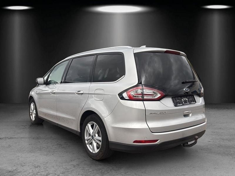 Gebraucht Ford Galaxy Titanium 150 PS (110 kW) 2022 Silber Van / Kleinbus