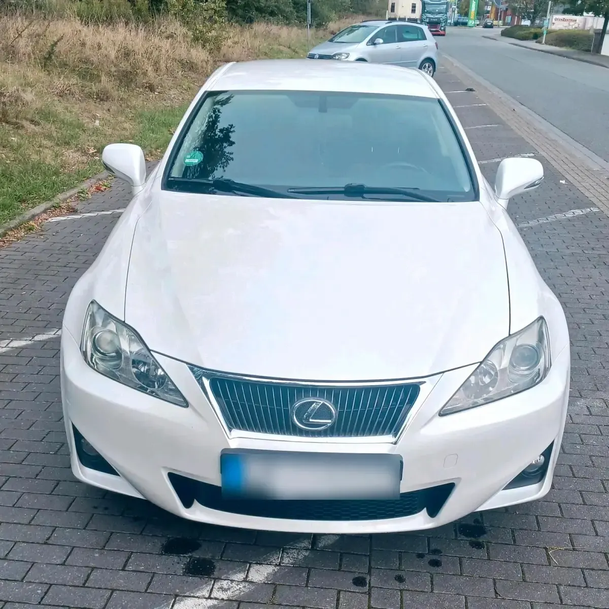Gebraucht Lexus IS220d 150 PS (110 kW) 2011 Weiß Limousine