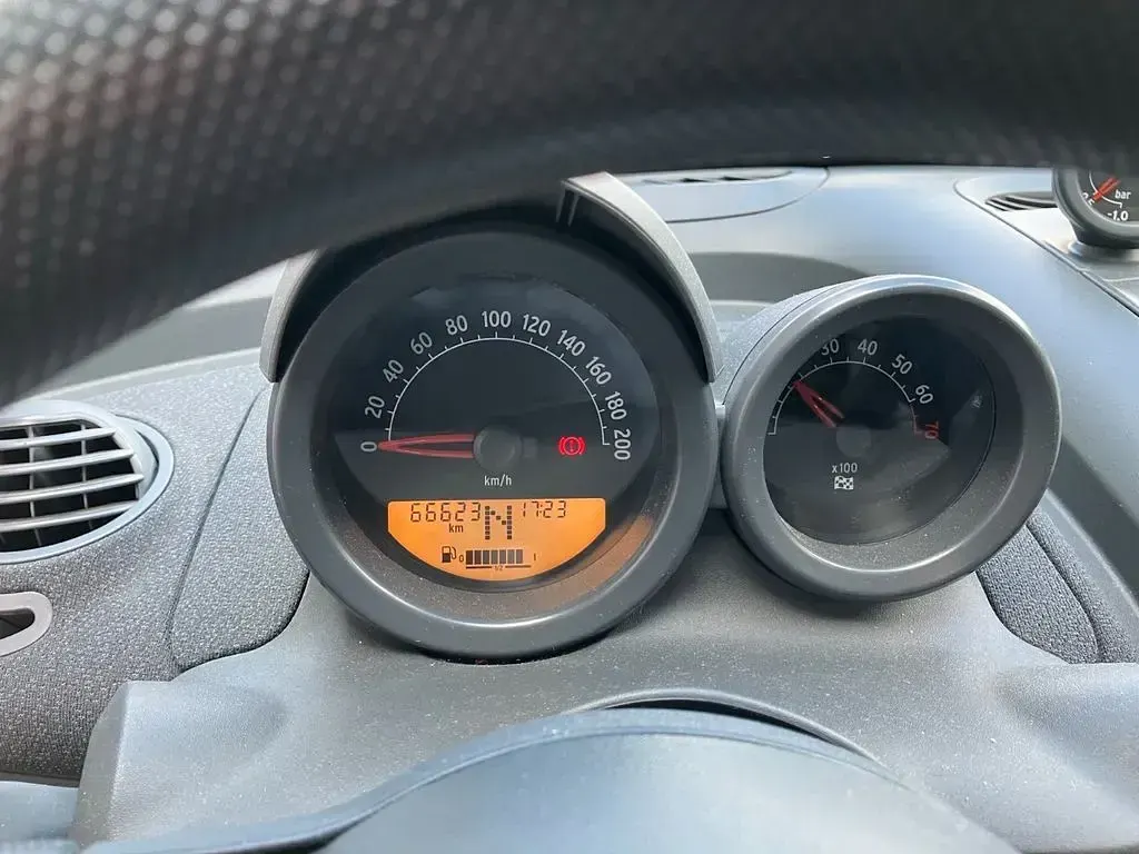 Gebraucht Smart Roadster 82 PS (60 kW) 2004 Gelb Cabrio