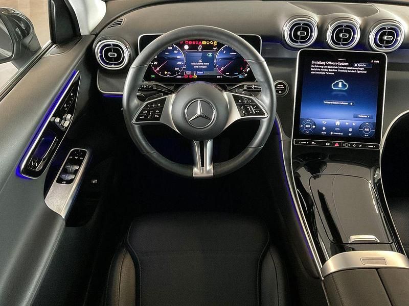 Gebraucht Mercedes GLC220 Avantgarde 197 PS (144 kW) 2024 Grafitgrau  metalliclack SUV