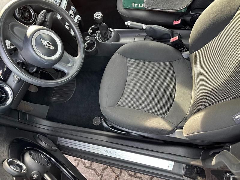 Second-hand Mini ONE 2010 Negru Hatchback