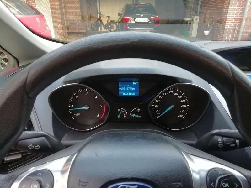 Gebraucht Ford Grand C-Max Trend 116 PS (85 kW) 2012 Atlantikblaumetallic Van / Kleinbus