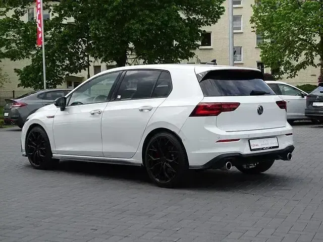 Używany VW Golf VII 2021 Andere Hatchback
