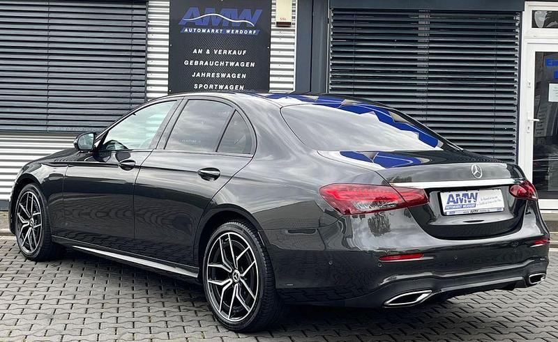 Gebraucht Mercedes E220 AMG 200 PS (147 kW) 2022 Graphitgrau Limousine