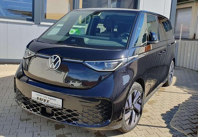 Gebraucht VW ID. Buzz Pro 150 kW (204 PS) 2023 Deep black perl Van / Kleinbus