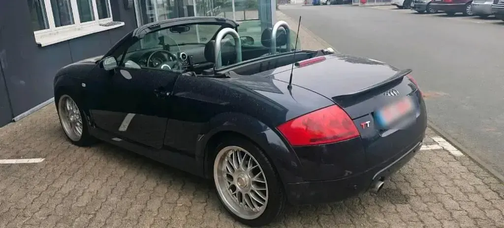 Gebraucht Audi TT Roadster 180 PS (132 kW) 2004 Blau Cabrio
