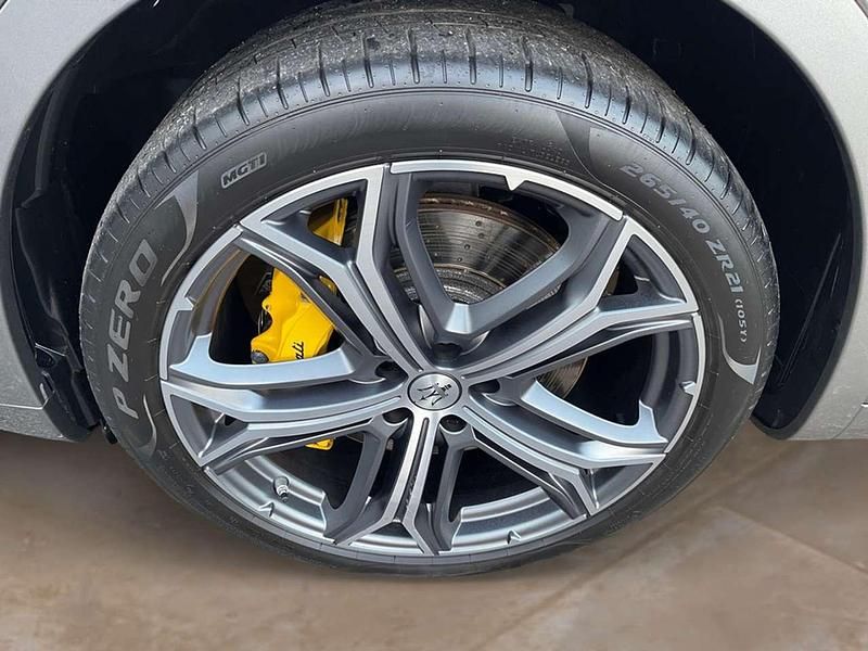 Gebraucht Maserati Levante 430 PS (316 kW) 2023 Grigio (grau metallic) SUV