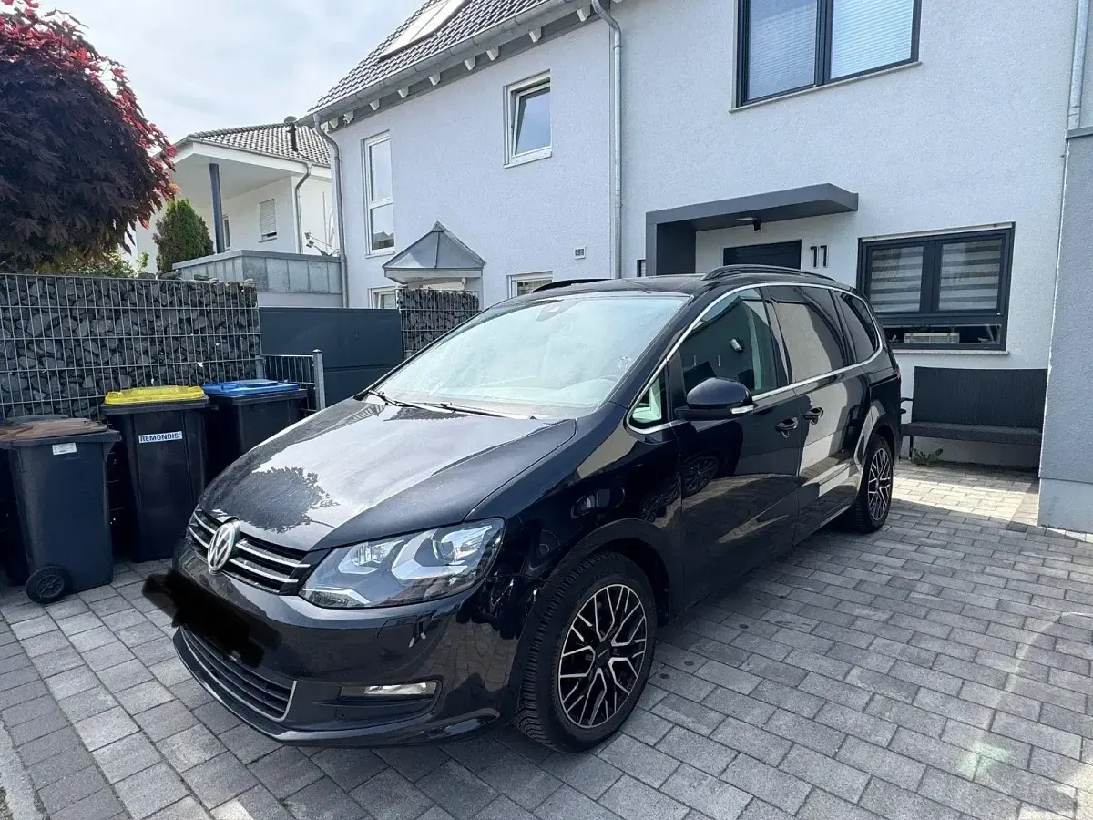 Gebraucht VW Sharan 184 PS (135 kW) 2016 Schwarz Van / Kleinbus