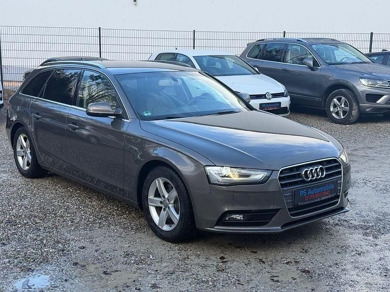 Gebraucht Audi A4 Ambiente 150 PS (110 kW) 2013 Grau Kombi