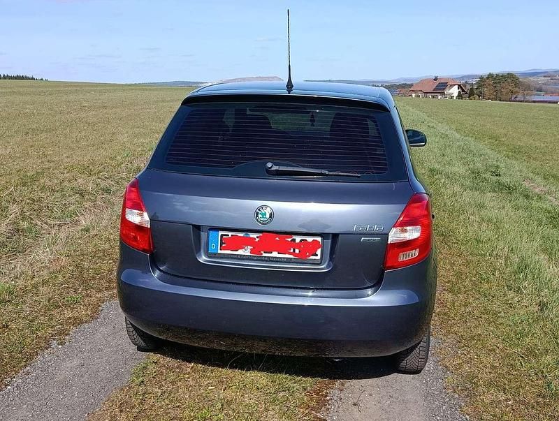 Gebraucht Skoda Fabia Cool Edition 86 PS (63 kW) 2012 Grau Kleinwagen