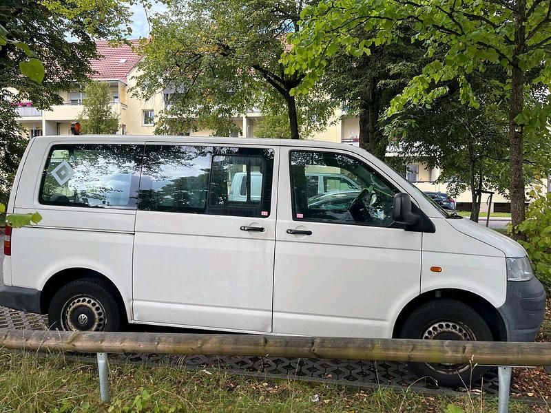 Weiß Gebraucht 2004 VW T5 Van | 6.500 € (Guter Preis) - Bild 1/4