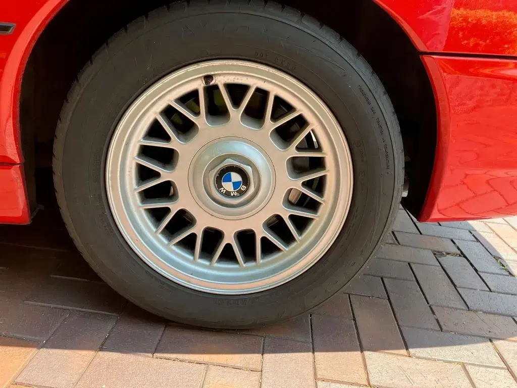 Gebraucht BMW 850 299 PS (219 kW) 1993 Rot Coupé