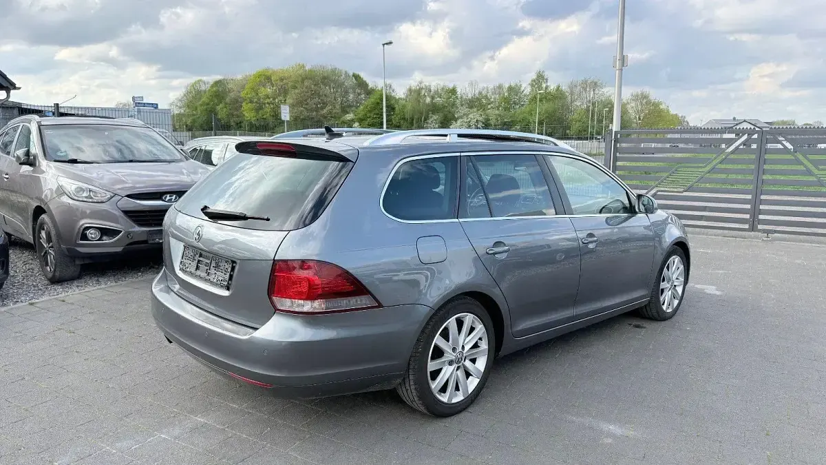 Gebraucht VW Golf VI Highline 160 PS (117 kW) 2010 Grau Kleinwagen