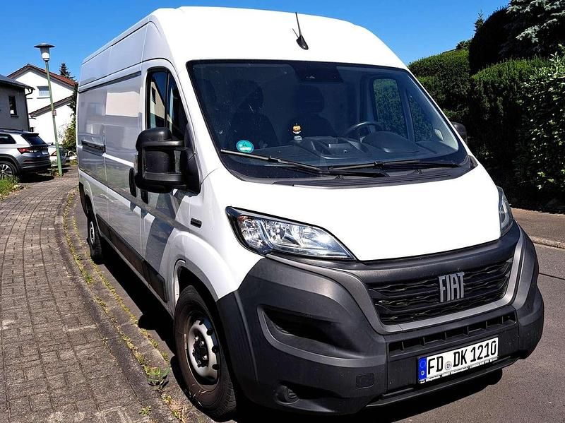 Gebraucht Fiat Ducato 140 PS (102 kW) 2022 Weiß Van