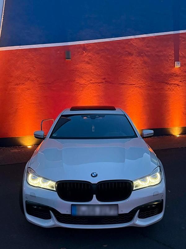 Second-hand BMW 730 265 CP (194 kW) 2016 Alb Berlinǎ