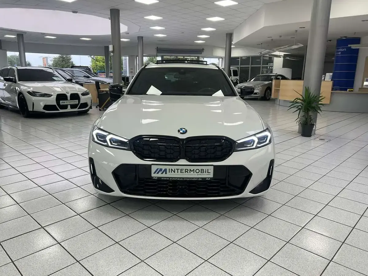Gebraucht BMW 340 340 PS (250 kW) 2025 Alpinweiss iii Kombi