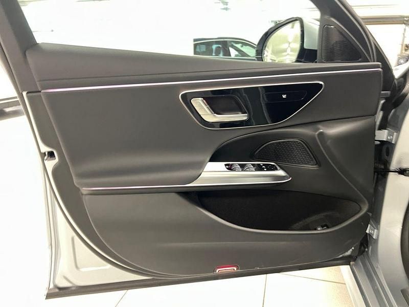 Gebraucht Mercedes E200 Avantgarde 204 PS (150 kW) 2024 Silber Kombi