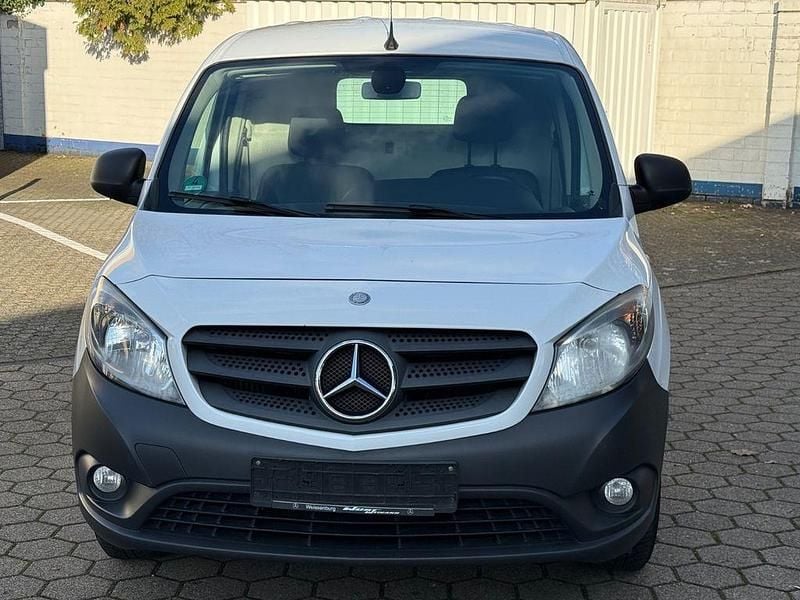 Gebraucht Mercedes Citan 109 90 PS (66 kW) 2016 Arktikweiss Van / Kleinbus