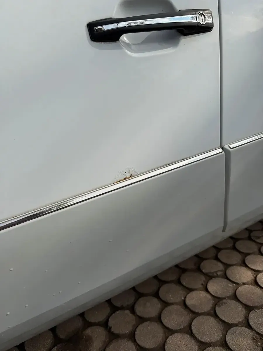 Gebraucht Mercedes E250 90 PS (66 kW) 1991 Weiß Limousine