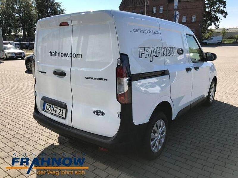 Gebraucht Ford Transit Trend 99 PS (72 kW) 2024 Frostweiß Van