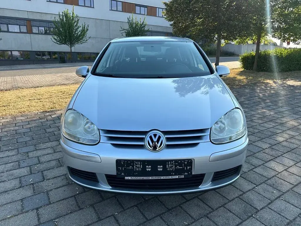 Gebraucht VW Golf V Trendline 102 PS (75 kW) 2008 Silber Kleinwagen