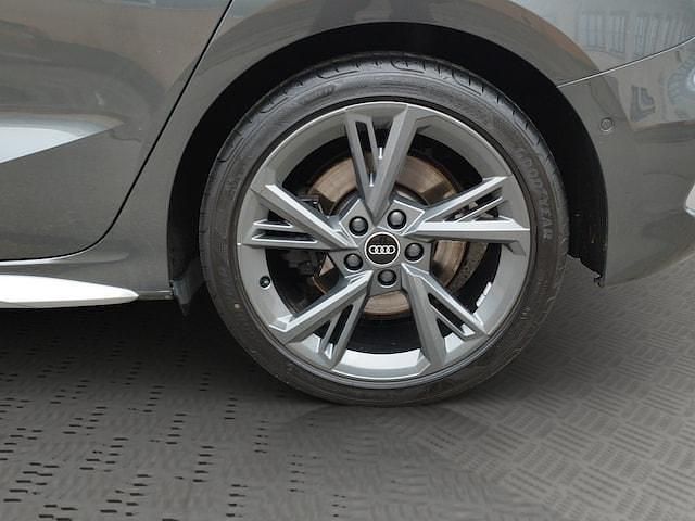 Gebraucht Audi S3 Ambiente 310 PS (228 kW) 2023 Daytonagrau perleffekt Limousine