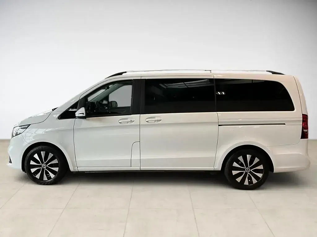 Gebraucht Mercedes 220 163 PS (119 kW) 2021 Arktikweiß Kombi