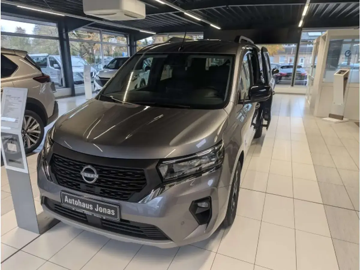 Neu Nissan Townstar Tekna 131 PS (96 kW) 2025 Grau Van
