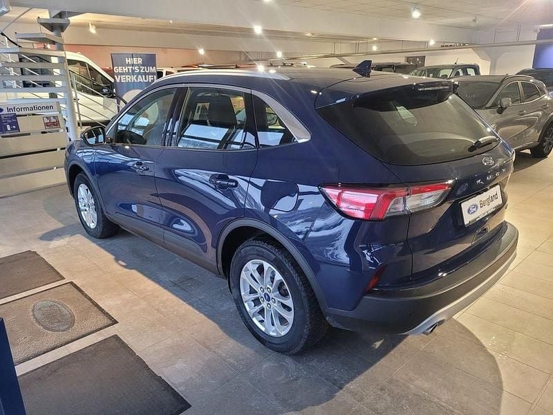 Gebraucht Ford Kuga Titanium 224 PS (164 kW) 2022 Blazerblue blau SUV