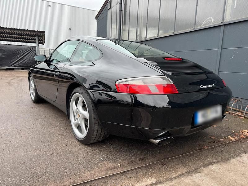 Gebraucht Porsche 911 Carrera 4 300 PS (220 kW) 2000 Schwarz Coupé