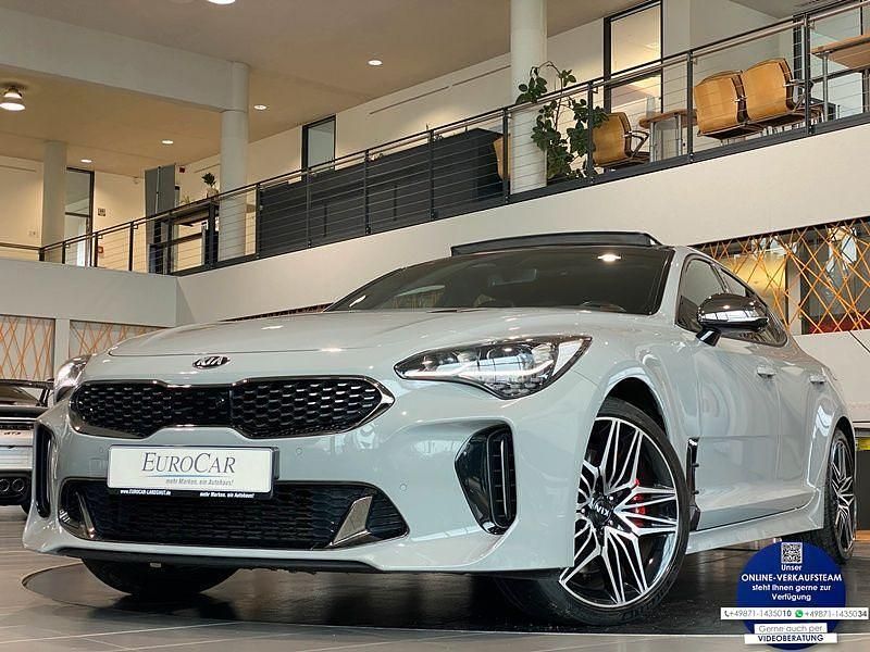 Grau Gebraucht 2021 Kia Stinger Kleinwagen | 42.780 € (Etwas zu teuer) - Bild 1/3