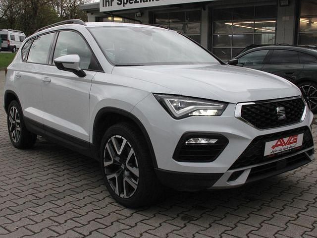 Nevadaweiss Gebraucht 2024 Seat Ateca Style SUV | 25.450 € (Superpreis) - Bild 1/4