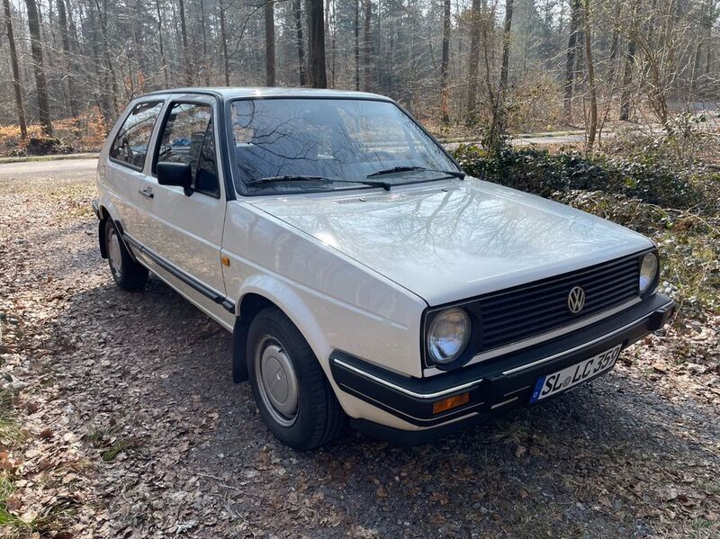 Weiß Gebraucht 1987 VW Golf II Limousine | 9.500 € - Bild 1/4