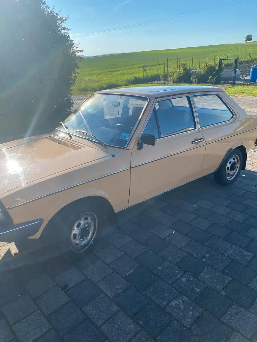 Gebraucht VW Derby 34 PS (25 kW) 1981 Beige Limousine