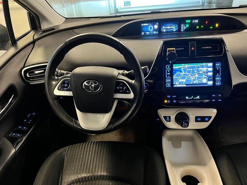 Gebraucht Toyota Prius Plus 98 PS (72 kW) 2016 Schwarz Limousine