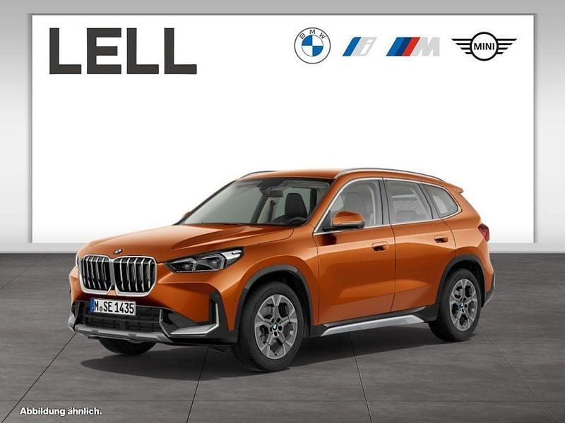 Orange Gebraucht 2025 BMW X1 xLine SUV | 37.750 € (Superpreis) - Bild 1/4
