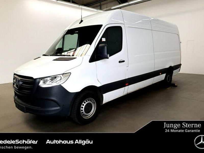 Weiss Gebraucht 2024 Mercedes Sprinter Van | 41.472 € (Fairer Preis) - Bild 1/4